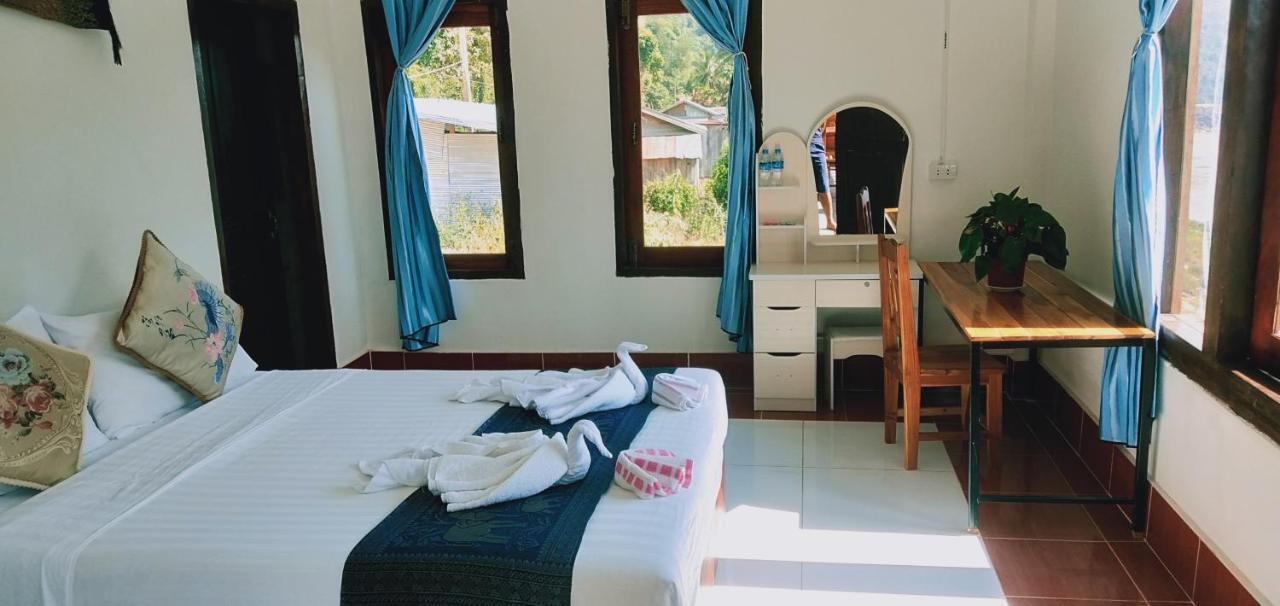 Villa Mekong Guesthouse Pakbeng Room photo